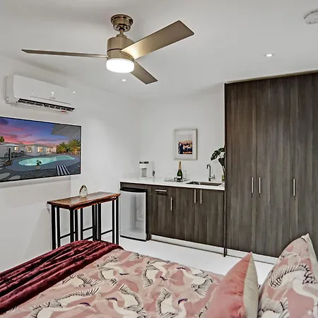 Entire Luxury Junior Suite, 8 Min From The Beach Fort Lauderdale Exterior photo