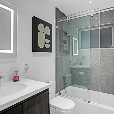Entire Luxury Junior Suite, 8 Min From The Beach Fort Lauderdale Exterior photo