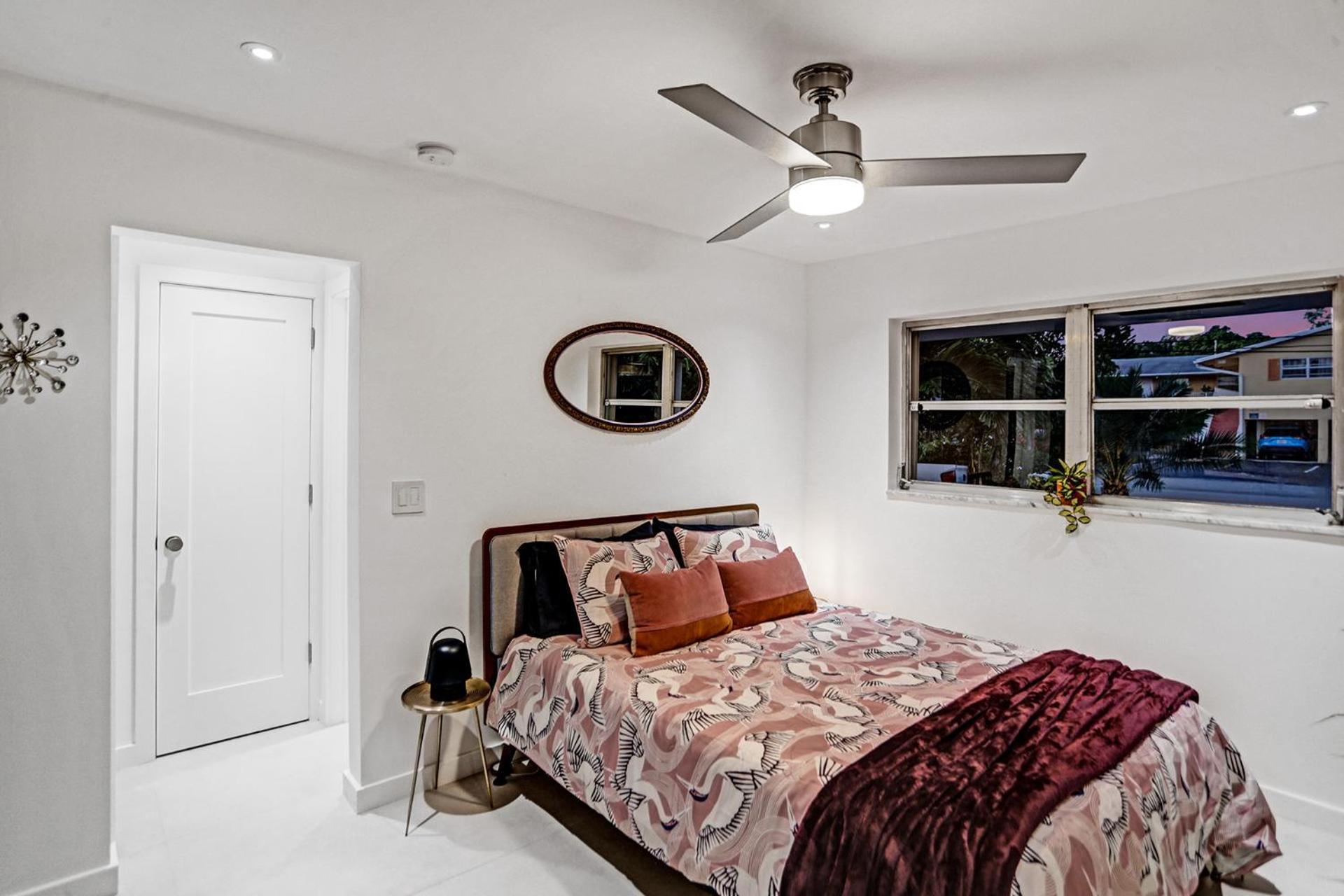 Apartment Entire Luxury Junior Suite, 8 Min From The Beach, 2